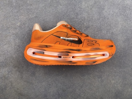 耐克Nike VOMERO PREMIUM 耐克 舒適減震防滑 低幫跑步鞋