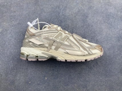 New Balance 1906系列復古老爹風休閑運動慢跑鞋 