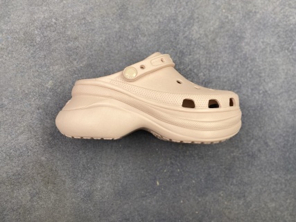 鯨魚【卡駱馳】Crocs 卡洛馳 洞洞鞋