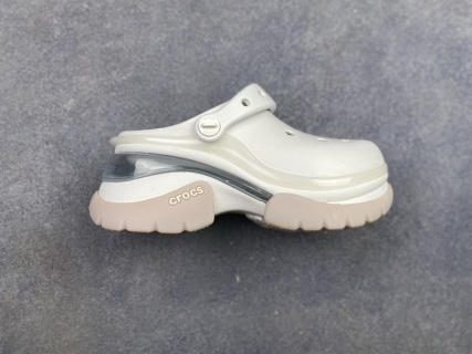 【卡駱馳】Crocs 卡洛馳 洞洞鞋