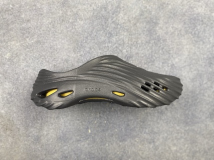 【卡駱馳】Crocs 卡洛馳 洞洞鞋