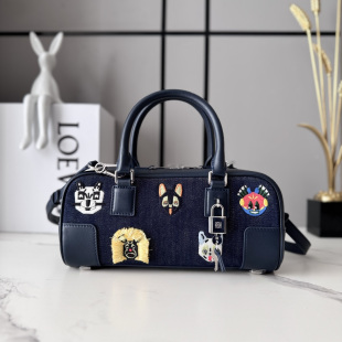 LO℮w℮?新款 丹寧布 Amazona 23 Cropped 手袋 *保齡球包